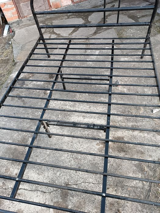 Ліжко двоспальне  металеве