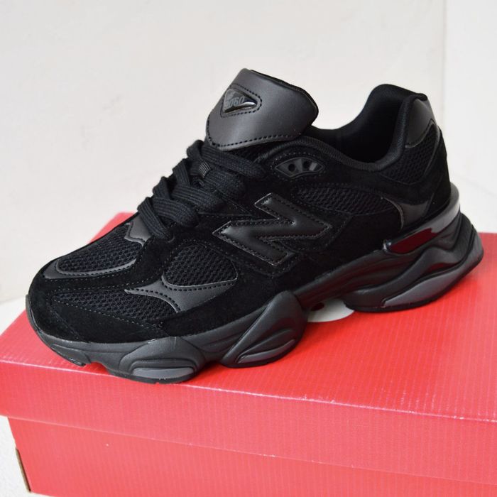 Чоловічі кросівки New balance 9060 Black чорні всесізоні