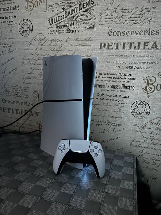 Playstation 5 slim CFI-2016,825gb