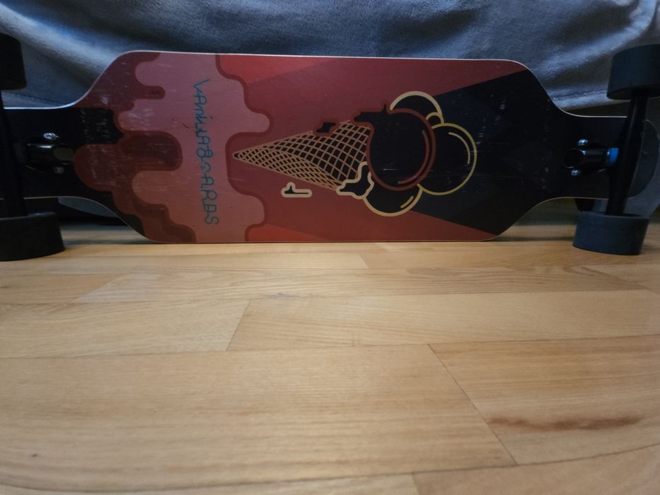 Longboard (vanilla ice cream)