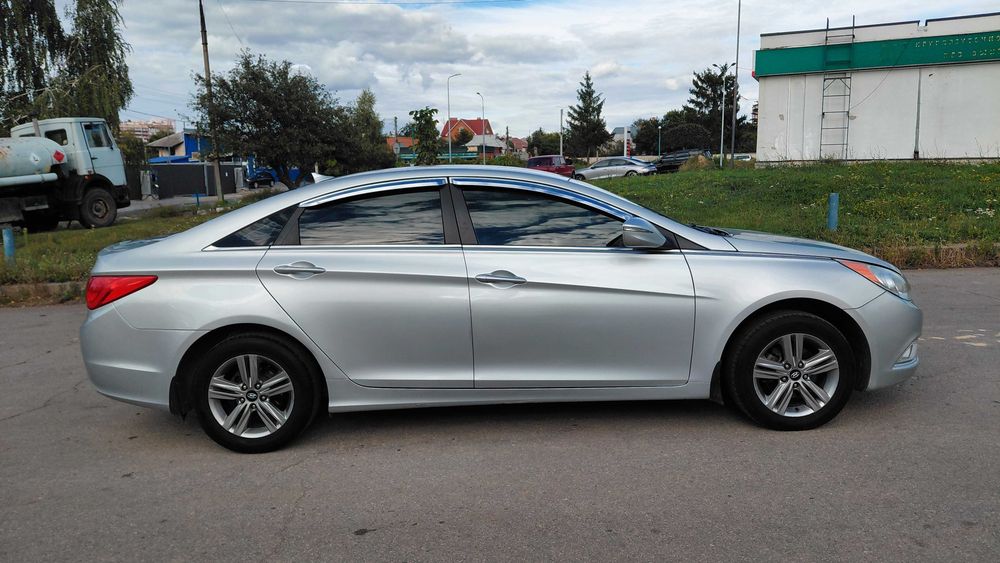 Hyundai Sonata 2014р 2.0 Автомат газ пропан