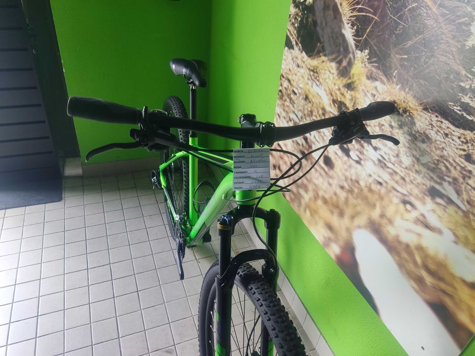 Coluer ascent 29 travões hidráulicos