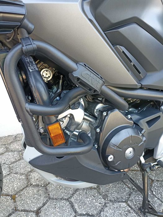 Honda nc 750x FULL EXTRAS 3malas nc750x