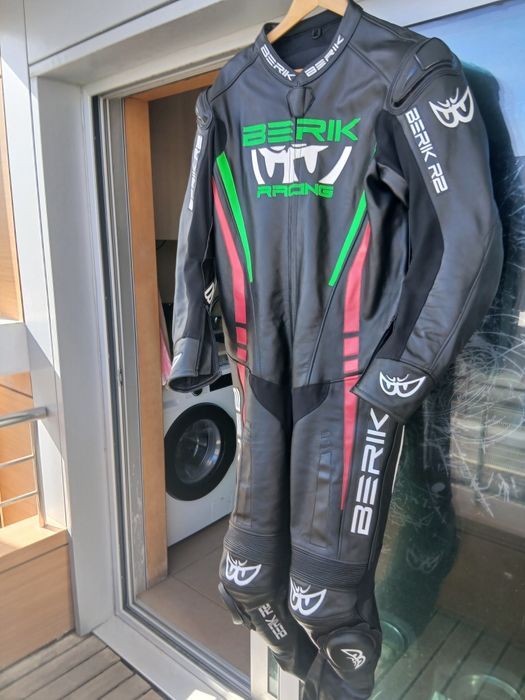 Fato mono Moto Botas e Luvas