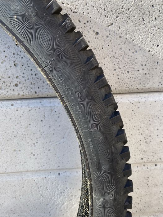 Opona continental kryptotal fr 29x2.4 przednia