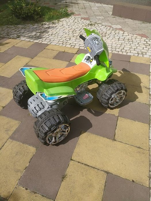 Дитячий квадроцикл