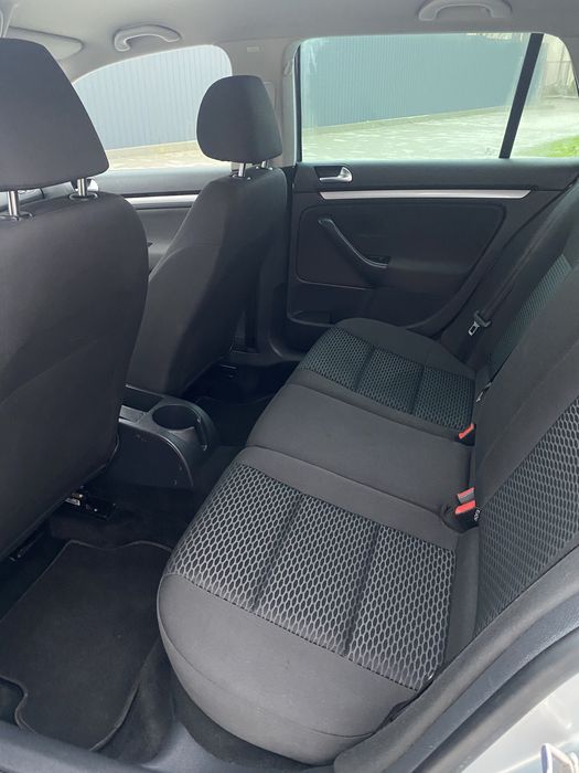 Golf 6, 2011 року