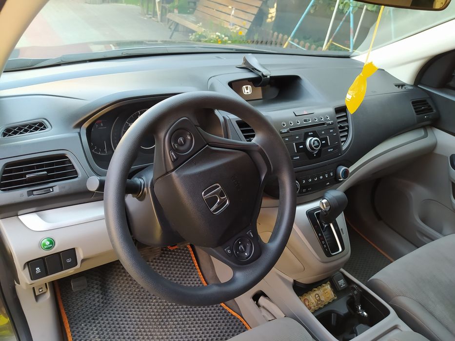 Продам Honda C-RV 2014