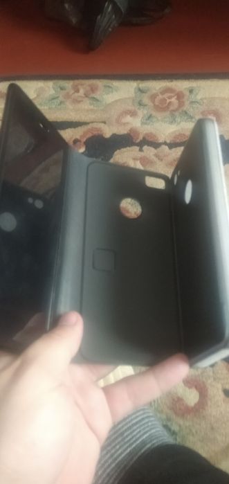 Продам чехол на Xiaomi 5+