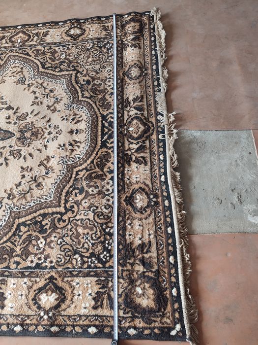 Коврик 264×184 в гарному стані