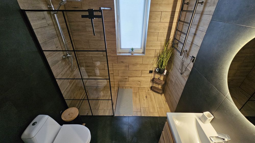 Оренда будинку подобово/ басейн / для святкувань та відпочинку/