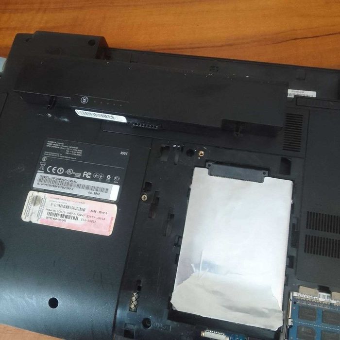 Ноутбук Samsung np350