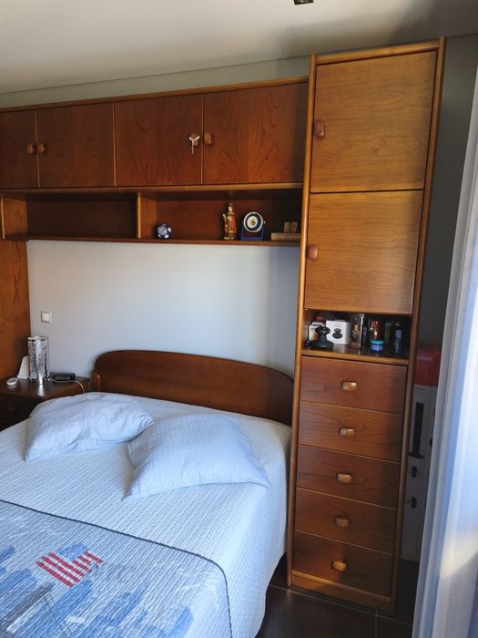 Estúdio com cama de casal