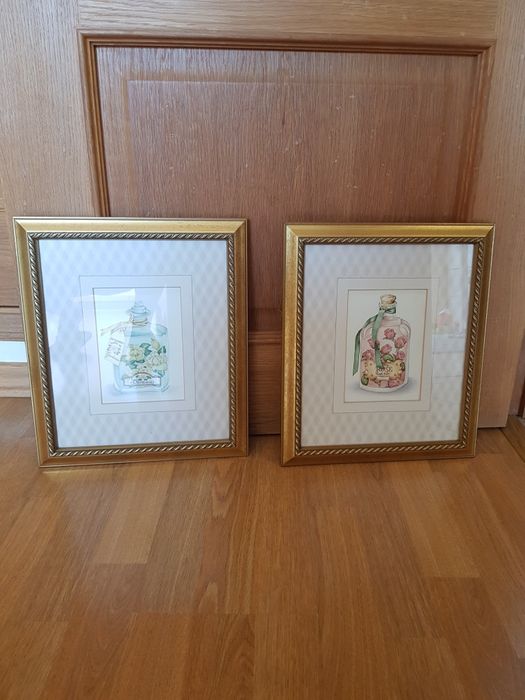 Vendo dois quadros para decoração