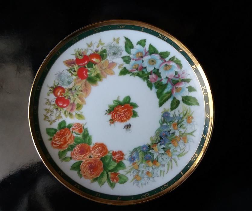 Prato em japonês em porcelana