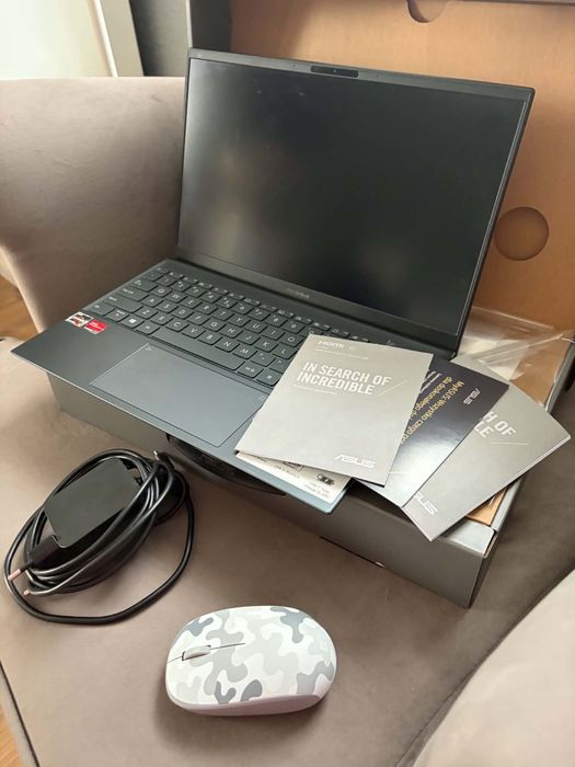 ASUS ZenBook 14 512GB Idealny stan Myszka Ładowarka Pudełko