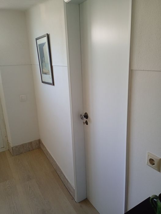 Interior Painter