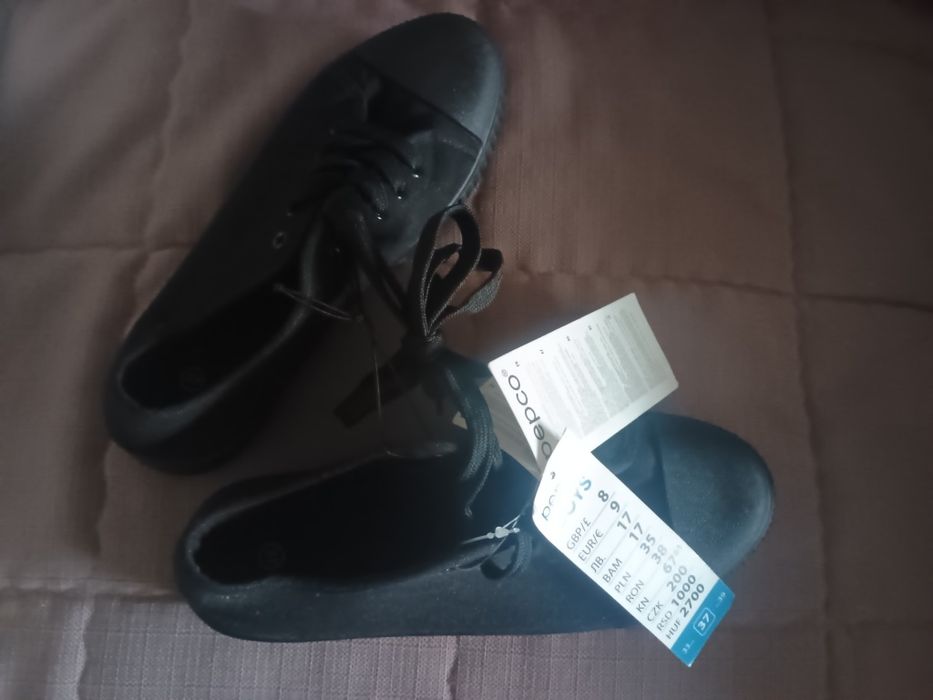 Кеди хлопчачі нові