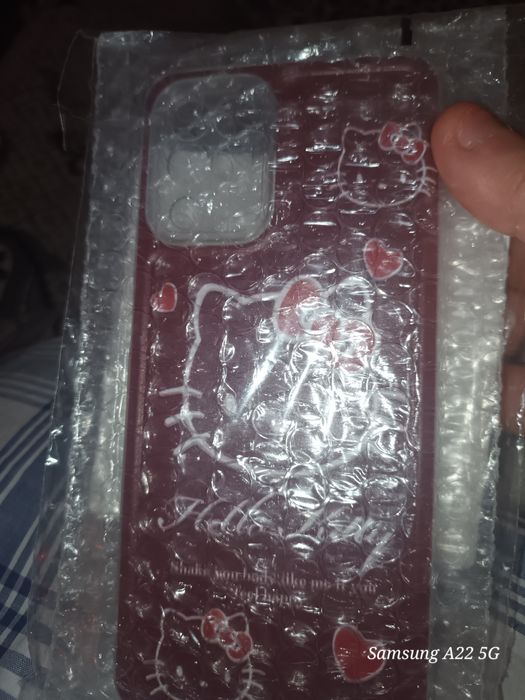 Vendo capaz de telemóveis  hellokitty