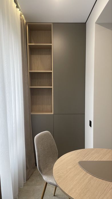 Продаж 1 кімнатної квартири з дизайнерським ремонтом + комірка в подарунок!