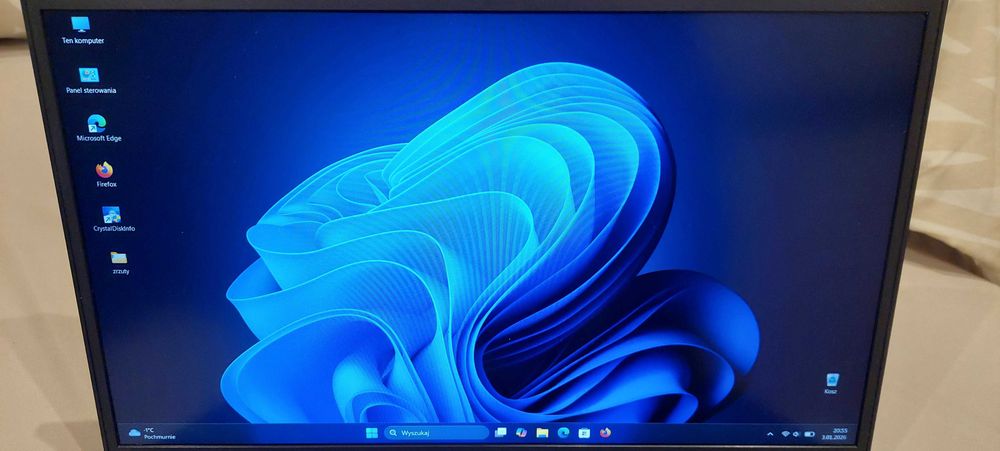 Dell Latitude 3520  i5-1135G7  8GB RAM 256GB SSD 15,6" FHD  WIFI 6