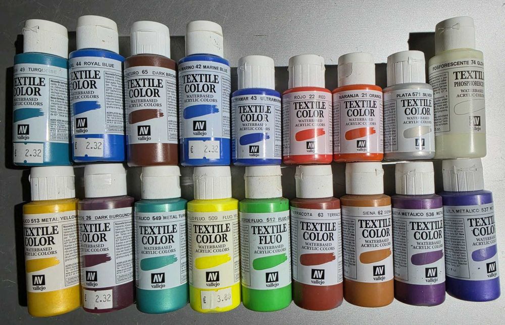 Tintas Vallejo Textile Color