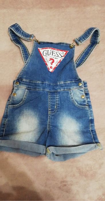 Продам джинсові шорти для дівчат.