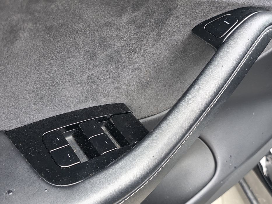 Tesla M3 2019 MidRange (задній )  модель 3 model тесла