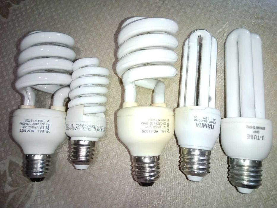 Лампы клл, люминесцентные, энергосберегающие бу, в ремонт, на зч. 5 шт