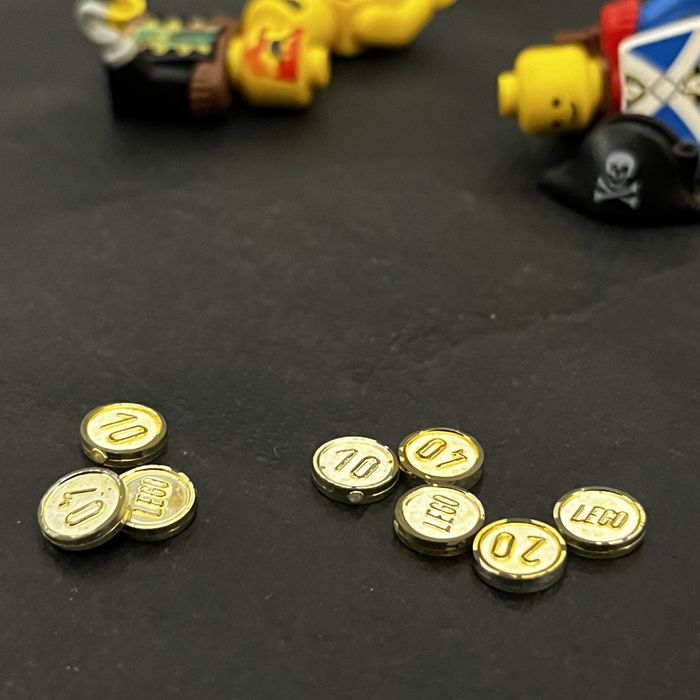 6251 LEGO Piraci i Żołnierze