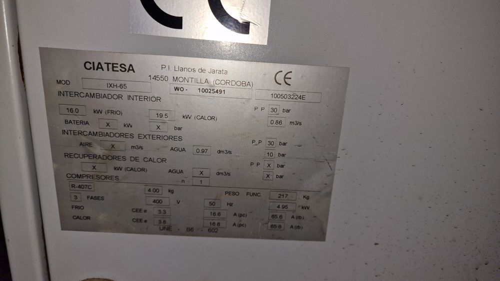 Ar condicionado Ciatesa industrial ixh-65  funciona a Água