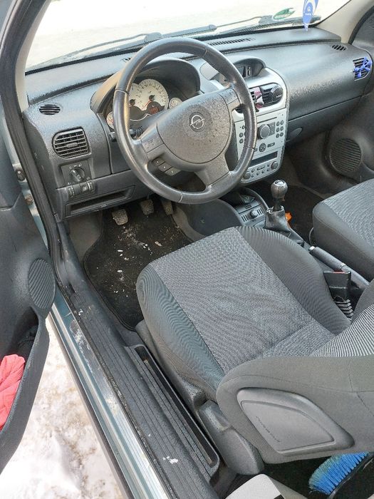 Opel corsa c 1.0 benzyna