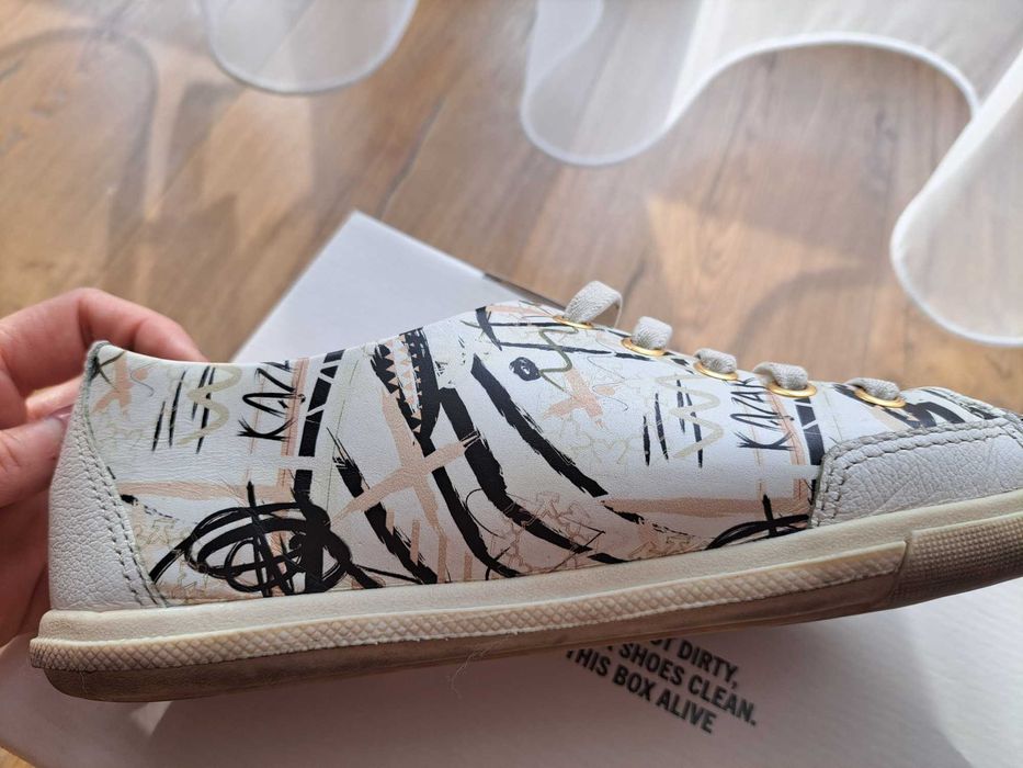 Damskie sneakersy Kazar