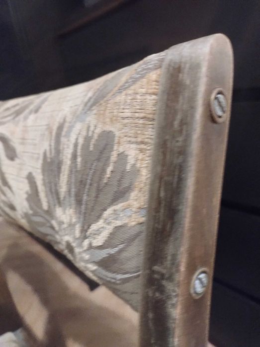 2 krzesła drewniane PRL brązowe