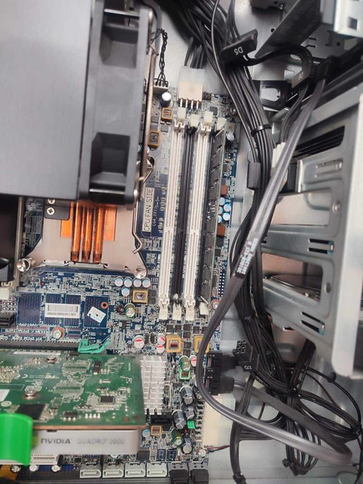Шести-ядерний домашній або офісний сервер Робоча станція HP Z420 MT (Xeon E5-1650/16GB/500GBх2/K2000)