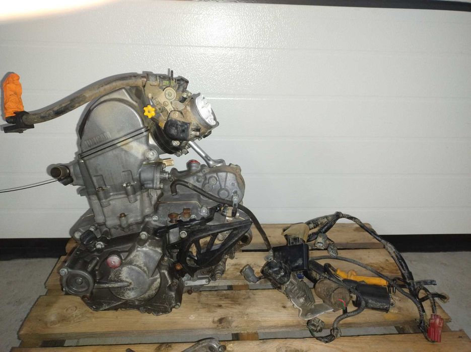 Honda crf 250 rok 10-13 silnik elektryka na części