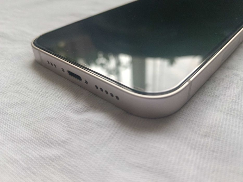 iPhone 14 128GB (Starlight) на запчасти / под восстановление