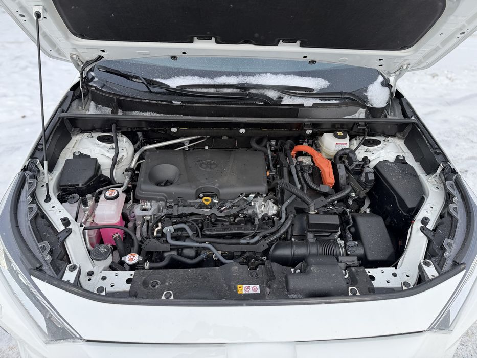 Продам Toyota RAV 4 Гибрид 2023г.