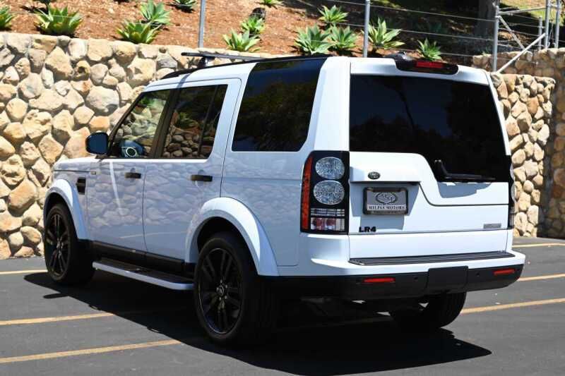 2016 Land Rover LR4 HSE LUX