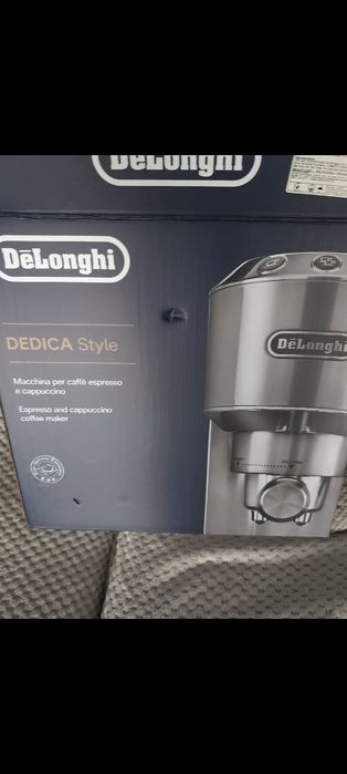 Продам рожковую кофеварку