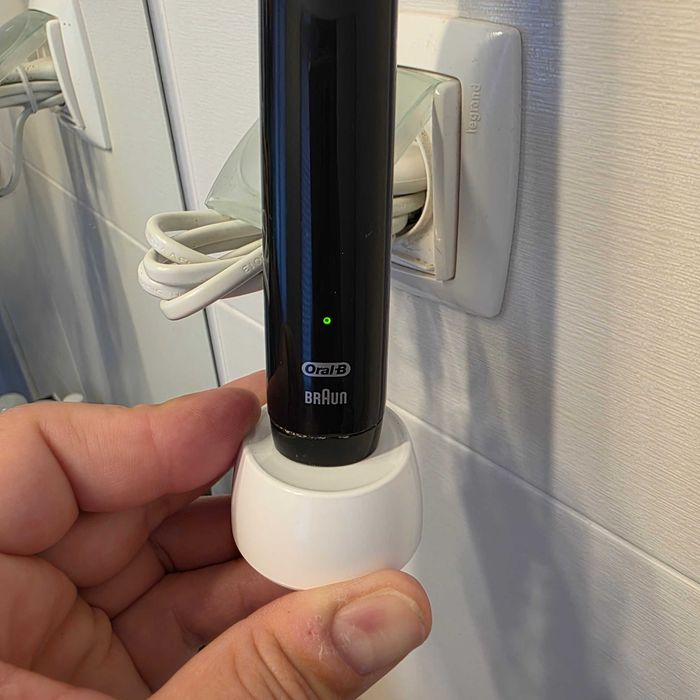 Carregador original para escovas elétricas Braun