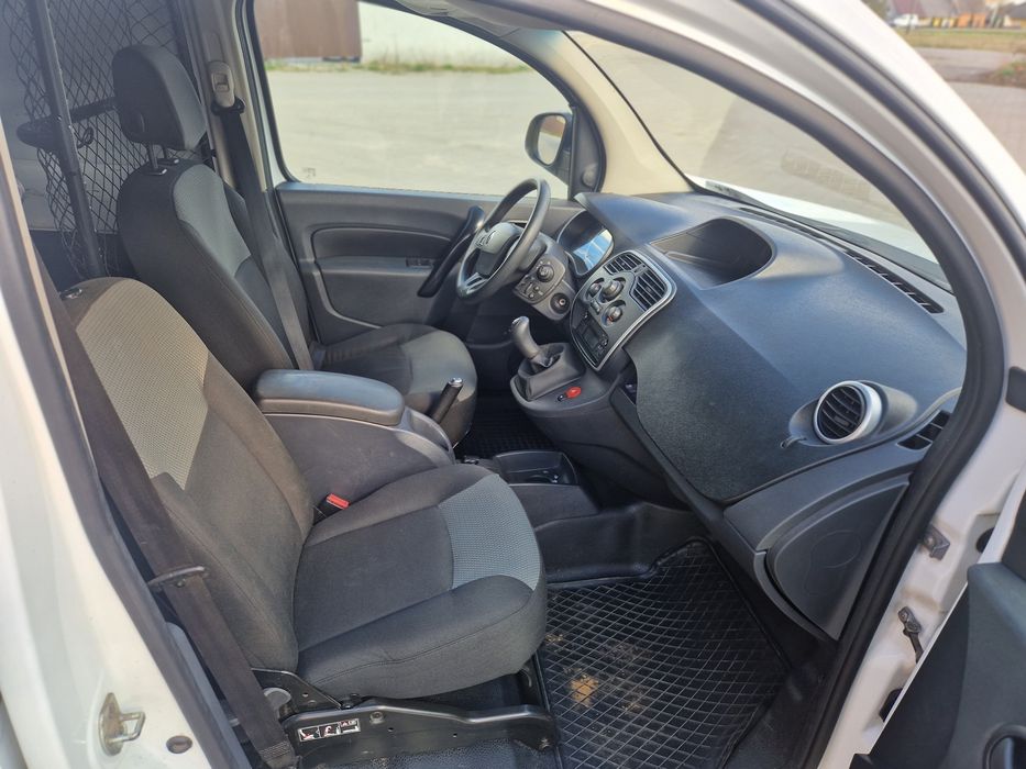 Продам Renault Kangoo 2018