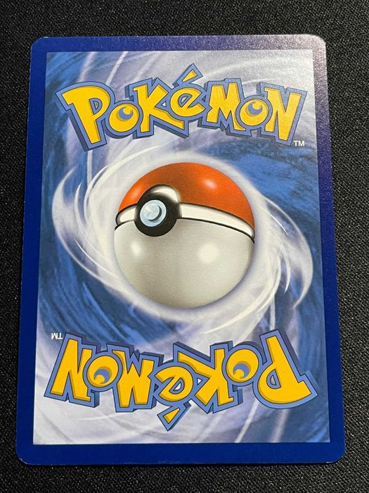 Carta Pokémon Masquerain 11/192 Rebel Clash