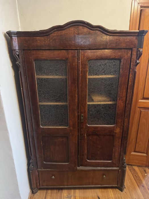 Witryna z litego dębu antyk