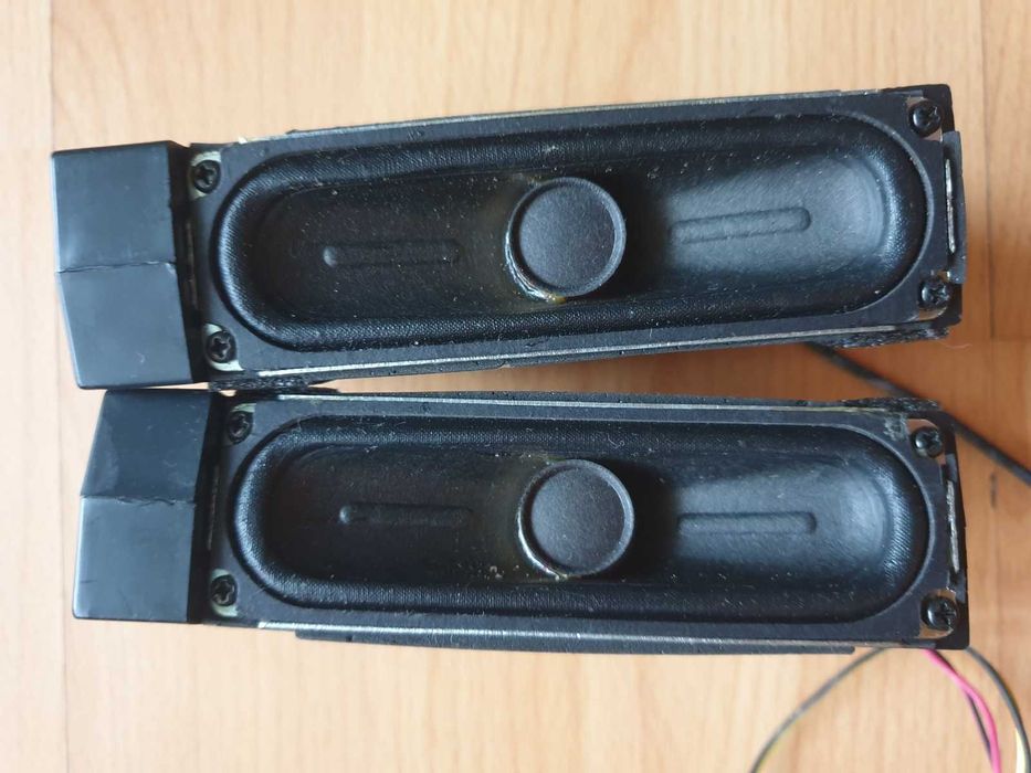 Samsung UE 32H5500AW rozbita matryca części