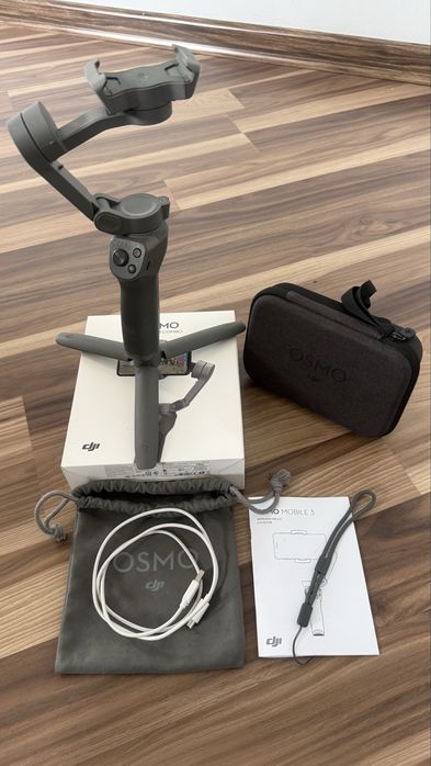 DJI OSMO Mobile 3 Combo