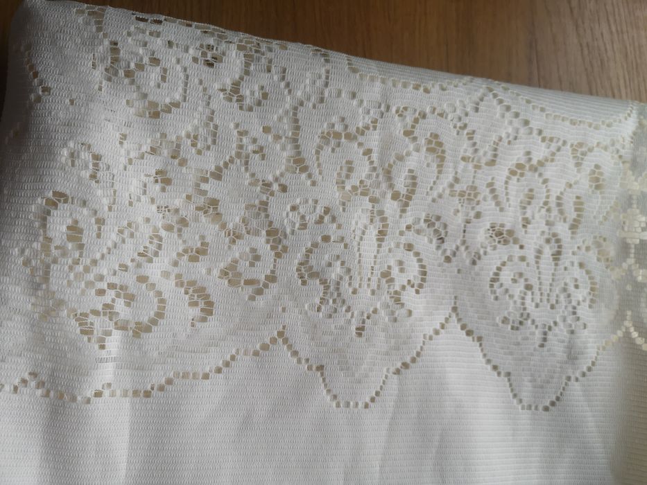Obrus plamoodporny Ecru nowy 180 cm na 130 cm
