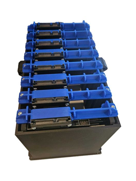 8-Trays HDD Enclosure SATA/SAS (корпус на 8 дисків)