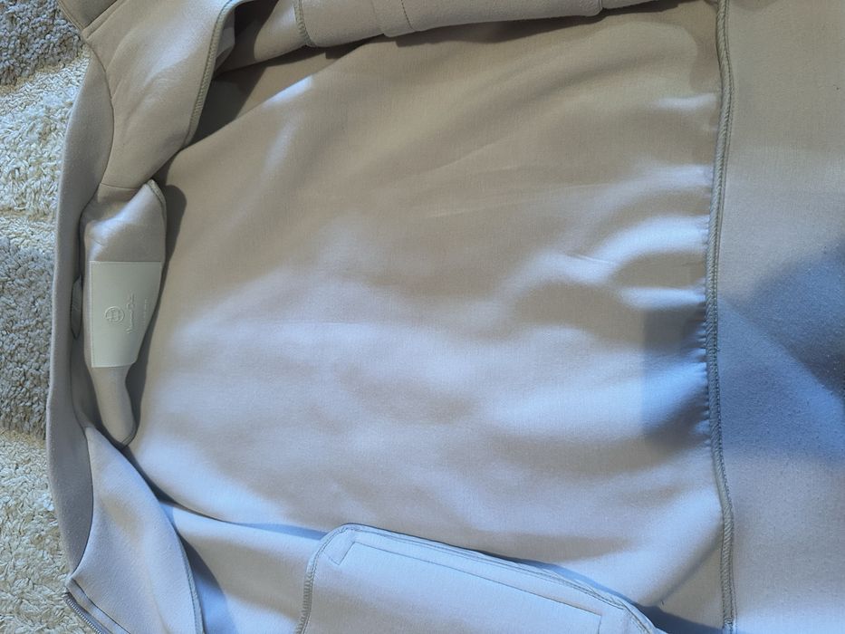 Жіночий бомбер Massimo Dutti