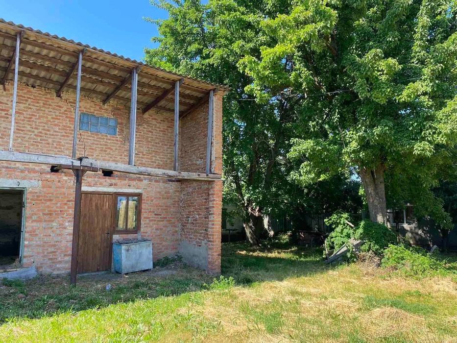 Продам участок в с. Петрівці